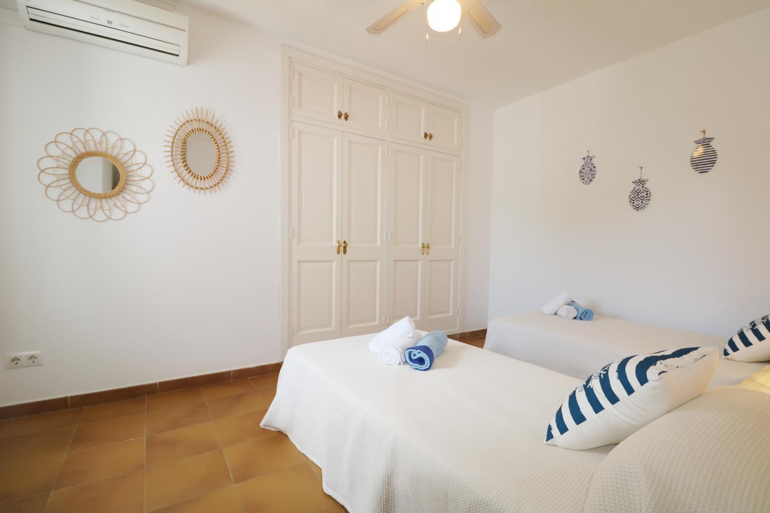 Villa Las Marinas - 3, Con Piscina Privada Y A 5 Minutos De La Playa Punta Grossa Room photo